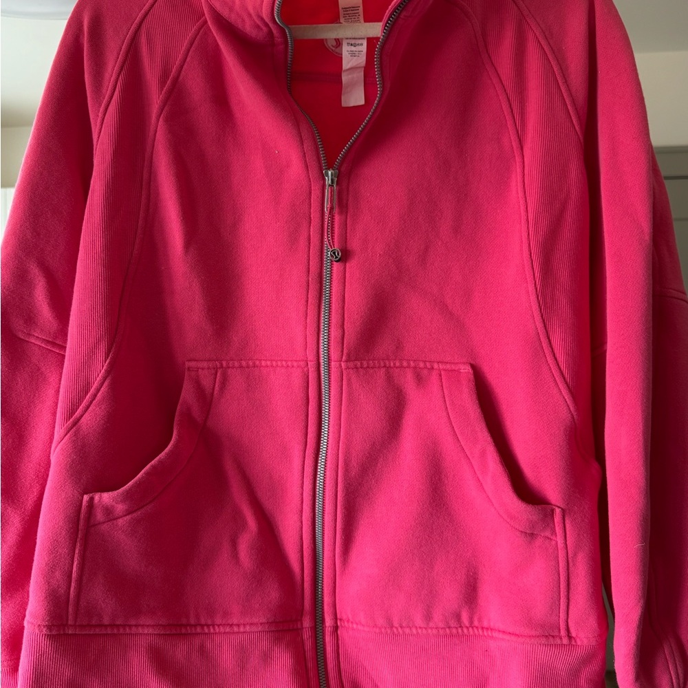 Vibrant Pink Fleece Jacket with Stand-Up Collar and Full-Length Zipper